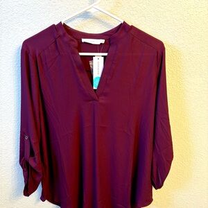 NWT burgundy 3/4 sleeve blouse - Lush brand, Warren split neck